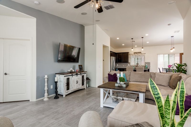 7318 S Quinn Ave, Gilbert, AZ 85298
