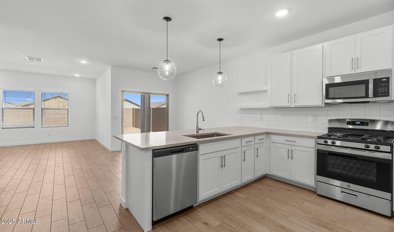 7319 75th Dr, Laveen, AZ 85339