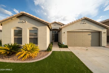 7319 Jones Ave, Phoenix, AZ 85043