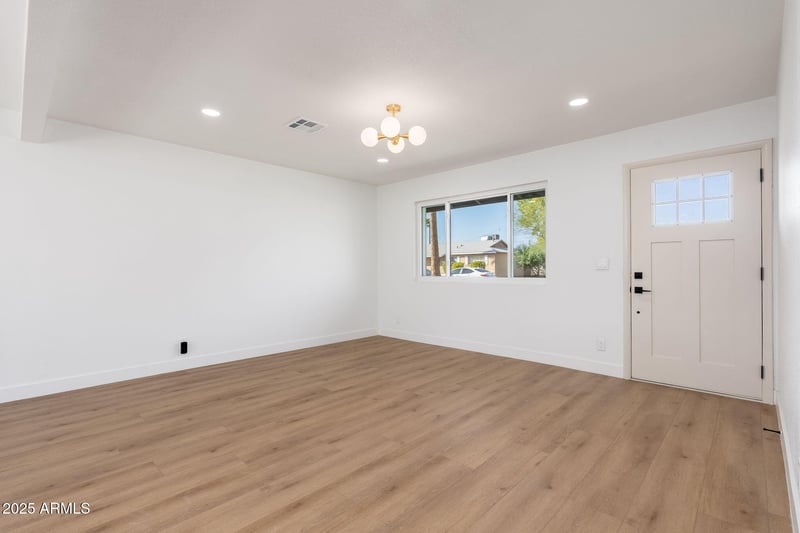 7319 Polk St, Scottsdale, AZ 85257
