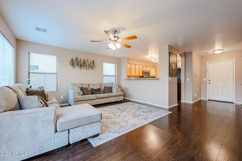 7319 W Cordes Rd, Phoenix, AZ 85043