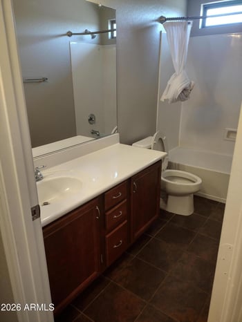 7319 Magdalena Ln, Laveen, AZ 85339