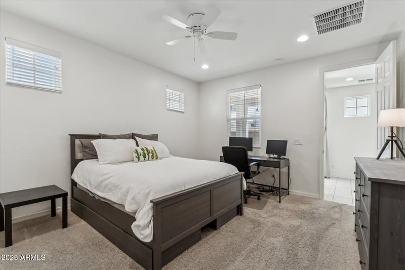 732 Flintlock Way, Chandler, AZ 85286