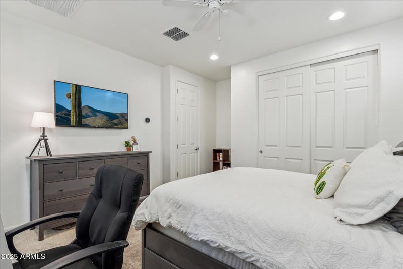 732 Flintlock Way, Chandler, AZ 85286