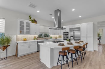 732 Las Puertas Ln, Queen Creek, AZ 85140