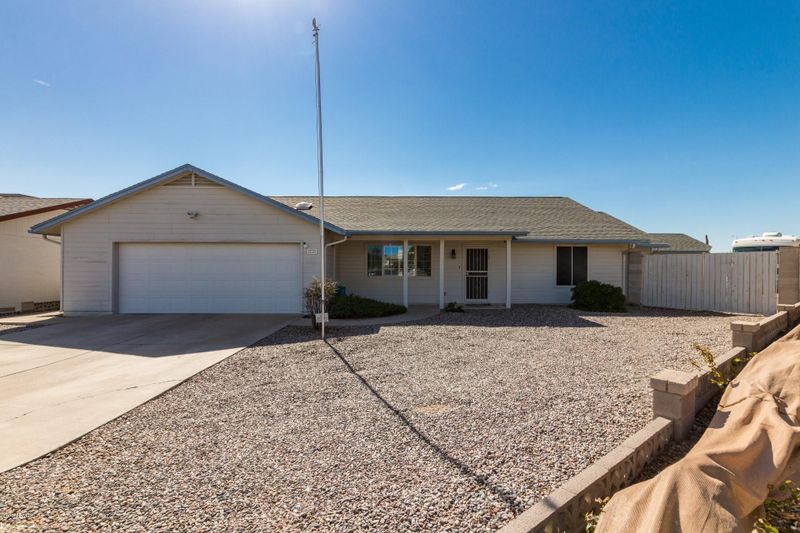 732 N 66th Pl, Mesa, AZ 85205