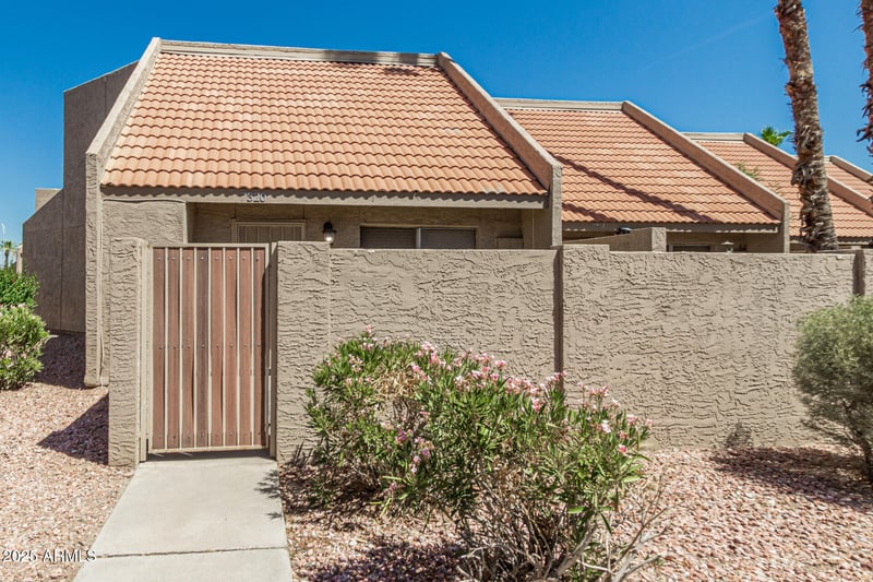 7320 44th Ave, Glendale, AZ 85301