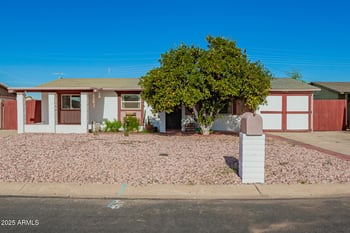 7320 Cinnabar Ave, Peoria, AZ 85345