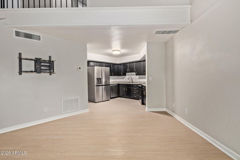 7320 N 44th Ave, Glendale, AZ 85301