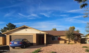 7320 Reade Ave, Glendale, AZ 85303