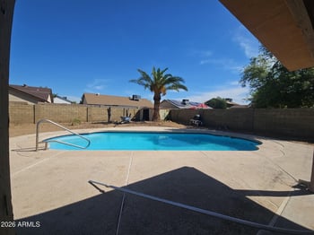 7320 Reade Ave, Glendale, AZ 85303