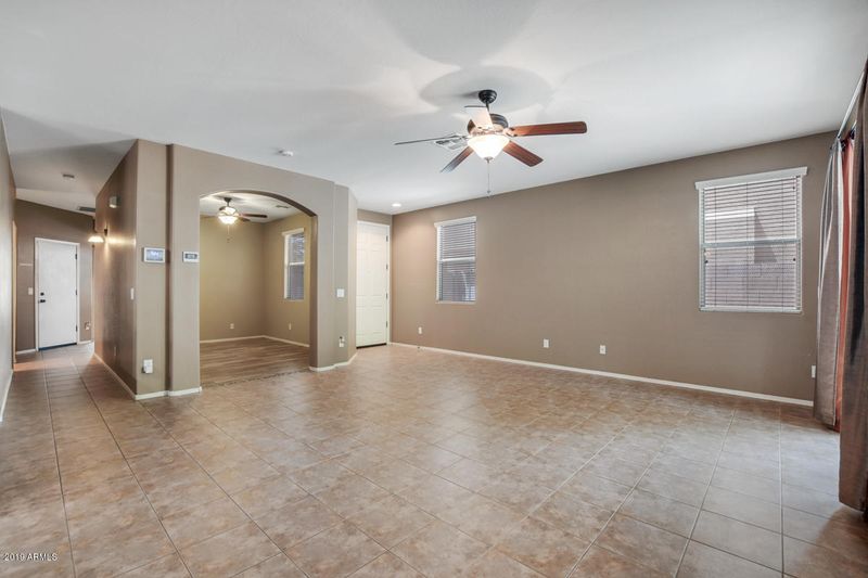 7320 W Beverly Rd, Laveen, AZ 85339