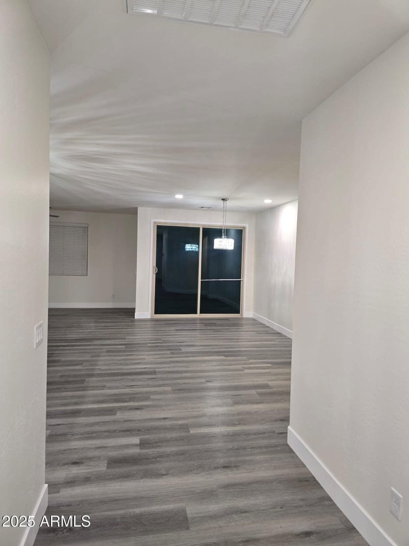 7321 123rd Dr, Glendale, AZ 85307