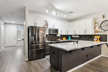 7321 81st Dr, Glendale, AZ 85303