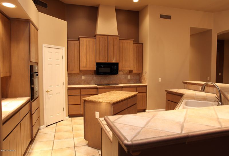 7321 W Acapulco Ln, Peoria, AZ 85381