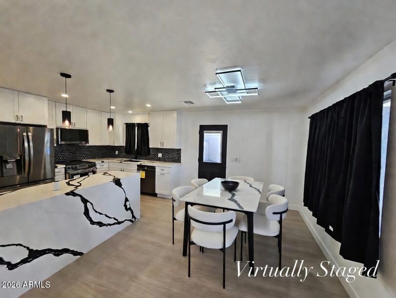 7323 N 16th Pl, Phoenix, AZ 85020