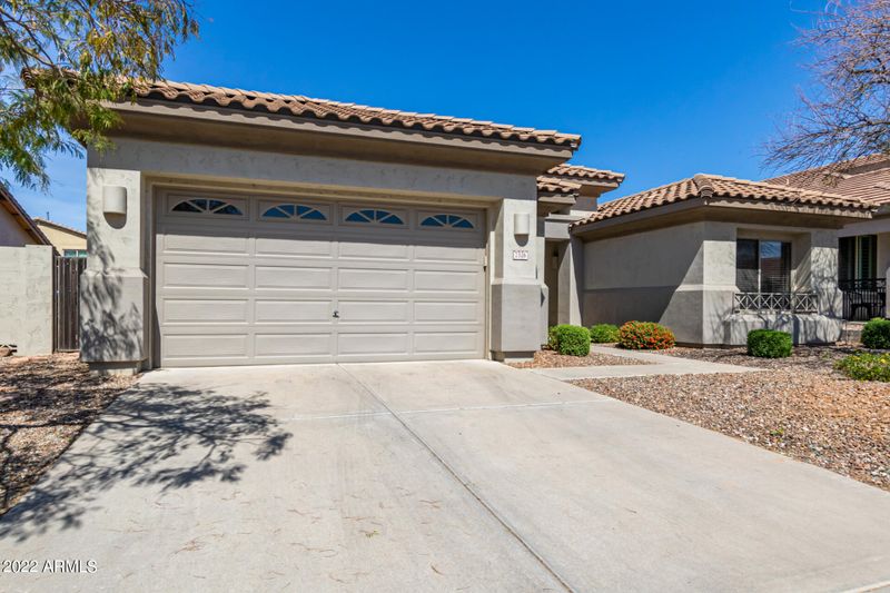 7326 E Minton Cir, Mesa, AZ 85207