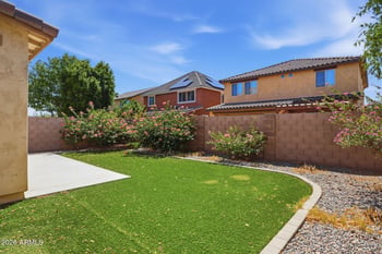 7326 N 89th Ln, Glendale, AZ 85305