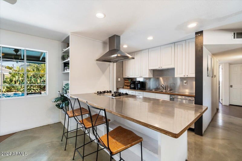 7326 Portland St, Scottsdale, AZ 85257