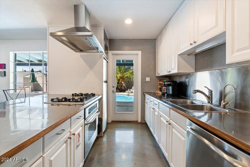 7326 Portland St, Scottsdale, AZ 85257