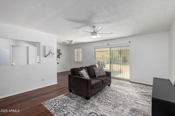 7327 21st Ave, Phoenix, AZ 85021