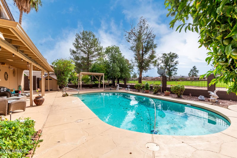 7327 Edgewood Ave, Mesa, AZ 85208