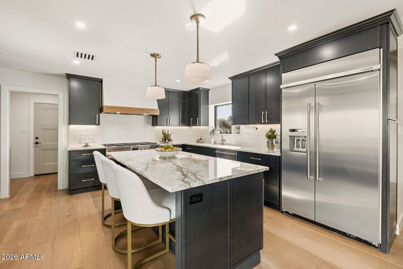 7328 E Tuckey Ln, Scottsdale, AZ 85250