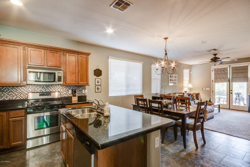 7329 W Eagle Ridge Ln, Peoria, AZ 85383