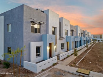 733 Commonwealth Ave #29, Chandler, AZ 85225