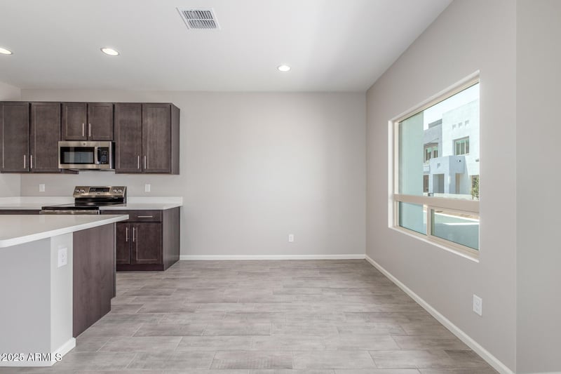 733 Commonwealth Ave #29, Chandler, AZ 85225