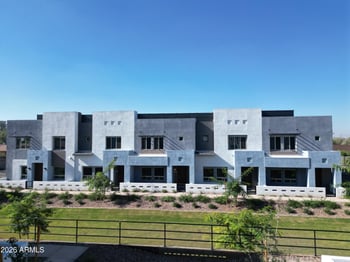 733 Commonwealth Ave #23, Chandler, AZ 85225