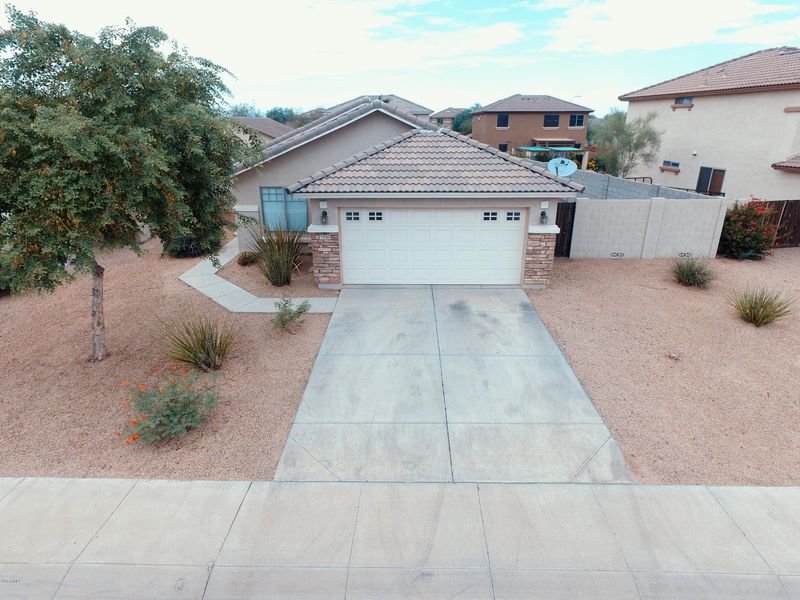 7330 W Desert Ln, Laveen, AZ 85339