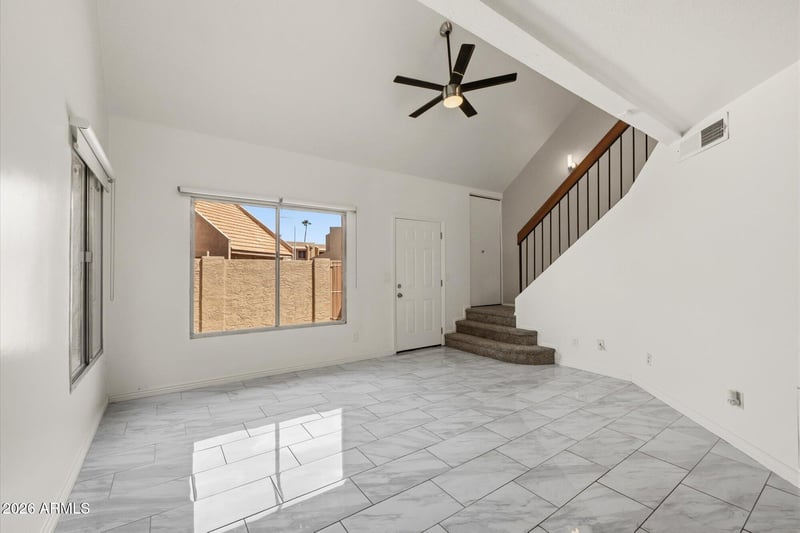 7331 N 44th Ave, Glendale, AZ 85301