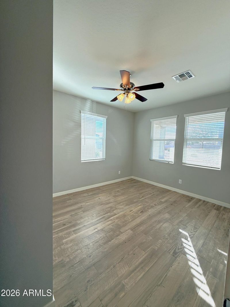 7331 S 23rd Dr, Phoenix, AZ 85041