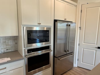 7331 Lisbon Ln, Peoria, AZ 85381