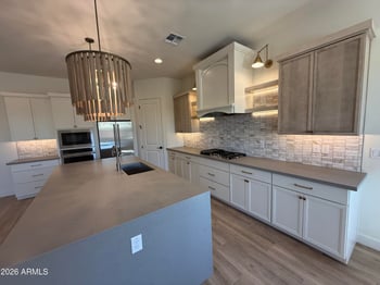 7331 Lisbon Ln, Peoria, AZ 85381