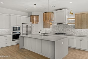 7331 Lisbon Ln, Peoria, AZ 85381