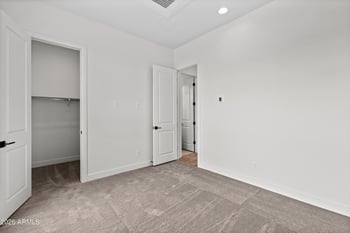 7331 Lisbon Ln, Peoria, AZ 85381