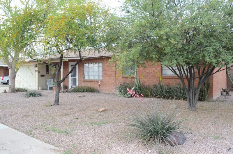 7332 E Vernon Ave, Scottsdale, AZ 85257