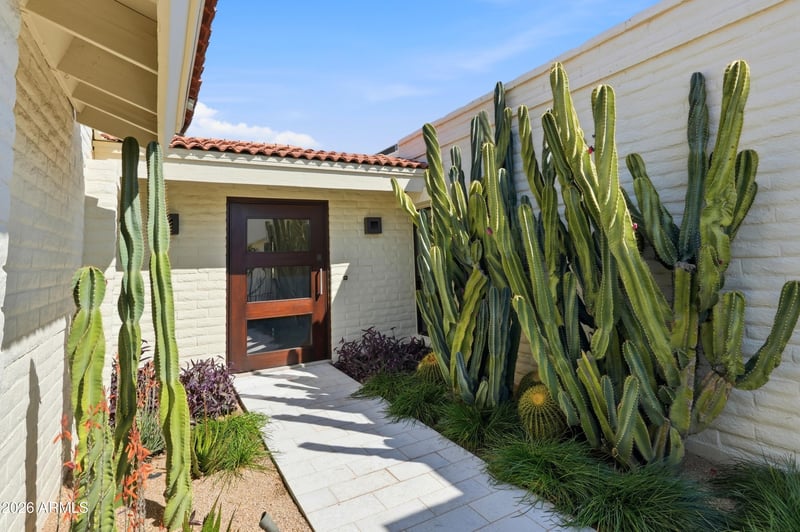 7334 Krall St, Scottsdale, AZ 85250