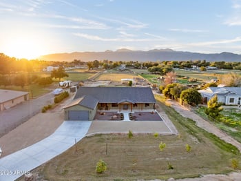 7336 181st Ave, Waddell, AZ 85355