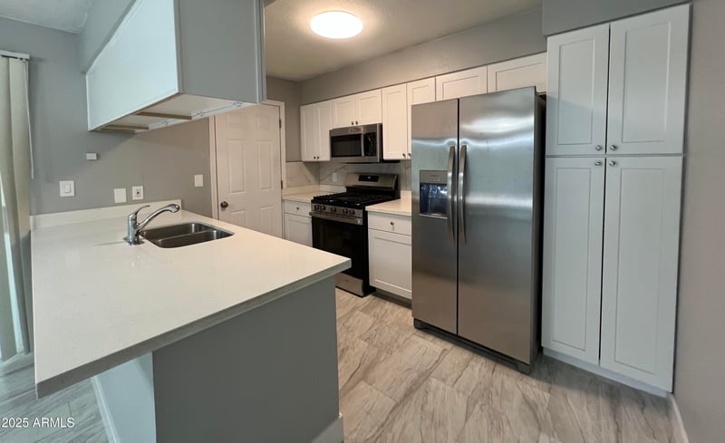 7336 Cheryl Dr, Peoria, AZ 85345