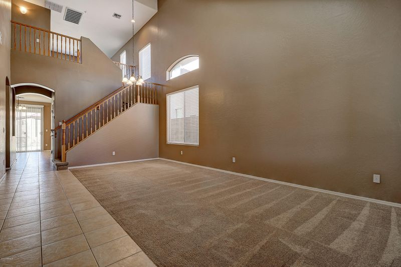 7336 W Red Hawk Dr, Peoria, AZ 85383
