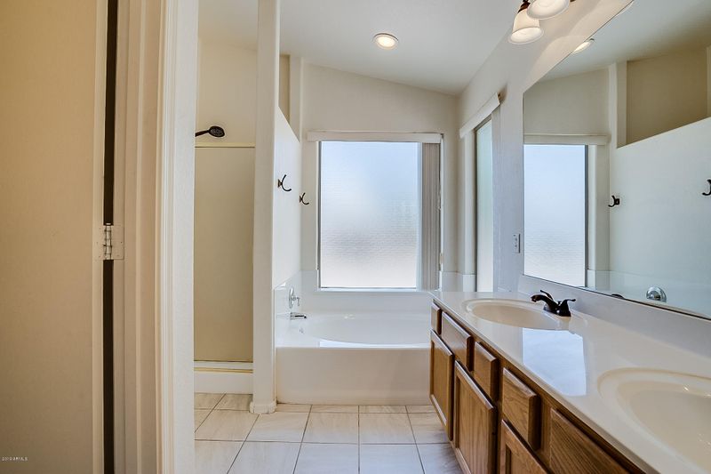7337 E Nopal Ave, Mesa, AZ 85209