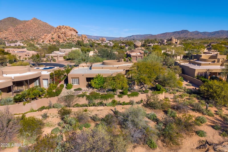 7337 Whitethorn Cir, Scottsdale, AZ 85266