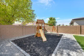 7338 80th Ln, Glendale, AZ 85303