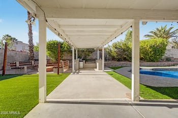 7338 Greenway St, Mesa, AZ 85207