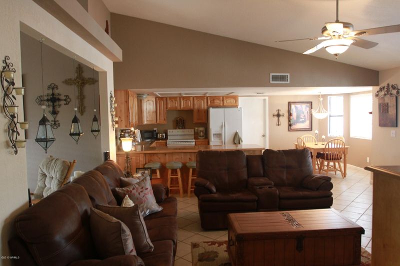 7338 E Halifax St, Mesa, AZ 85207