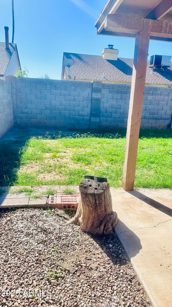 7339 Krall St, Glendale, AZ 85303