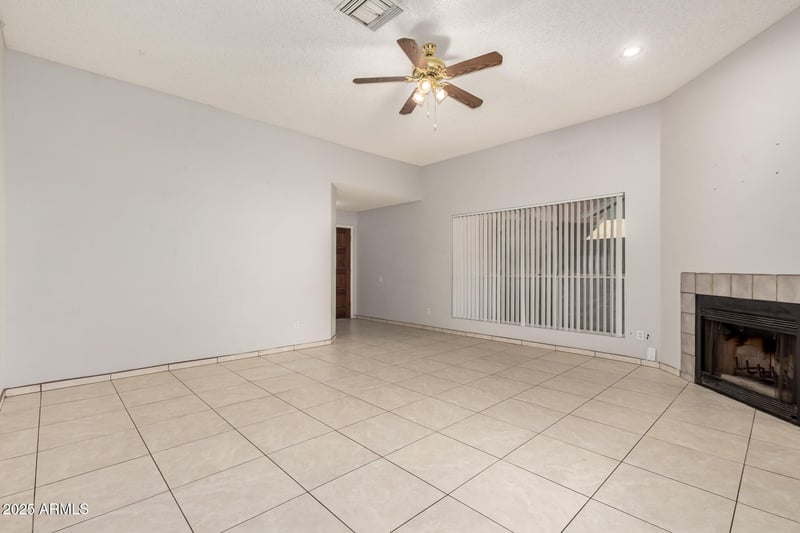 7339 Krall St, Glendale, AZ 85303